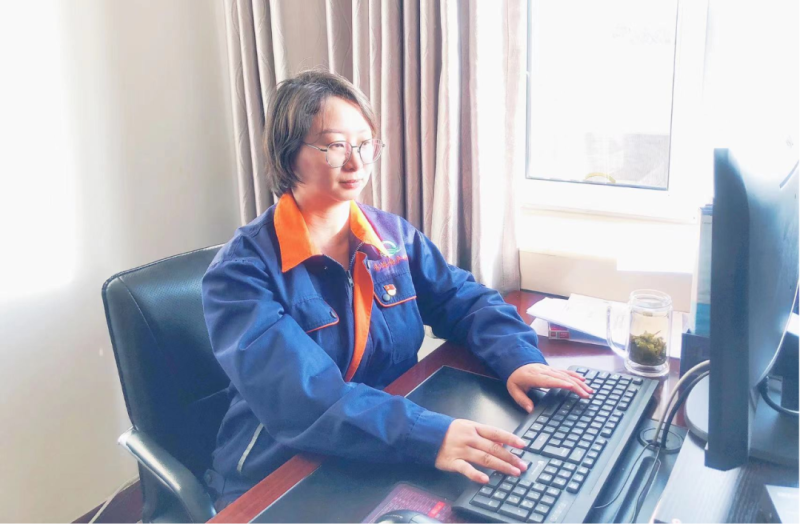 省物產(chǎn)集團黨務(wù)工作者、先進(jìn)模范持續(xù)熱議黨的二十大精神（二）